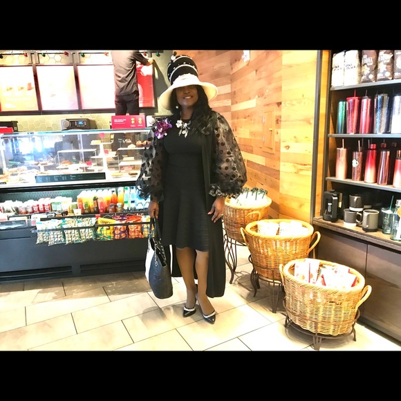 Meet your Posher, Ra’shelle - Picture 5 of 15